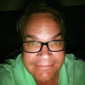 Meet your Posher, Mark